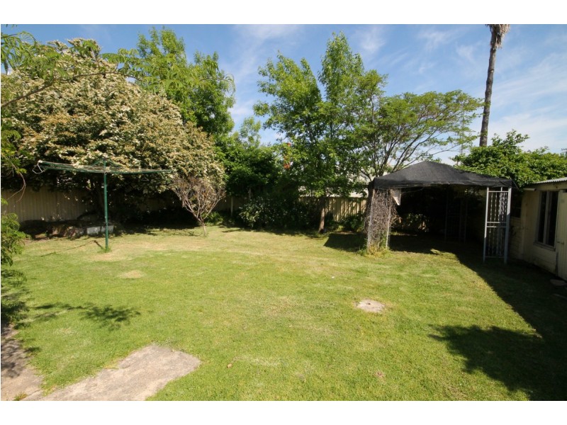 36 Ross Street, Inverell NSW 2360