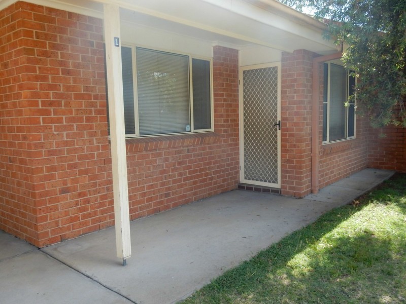 1/38 Andrew Street, Inverell NSW 2360
