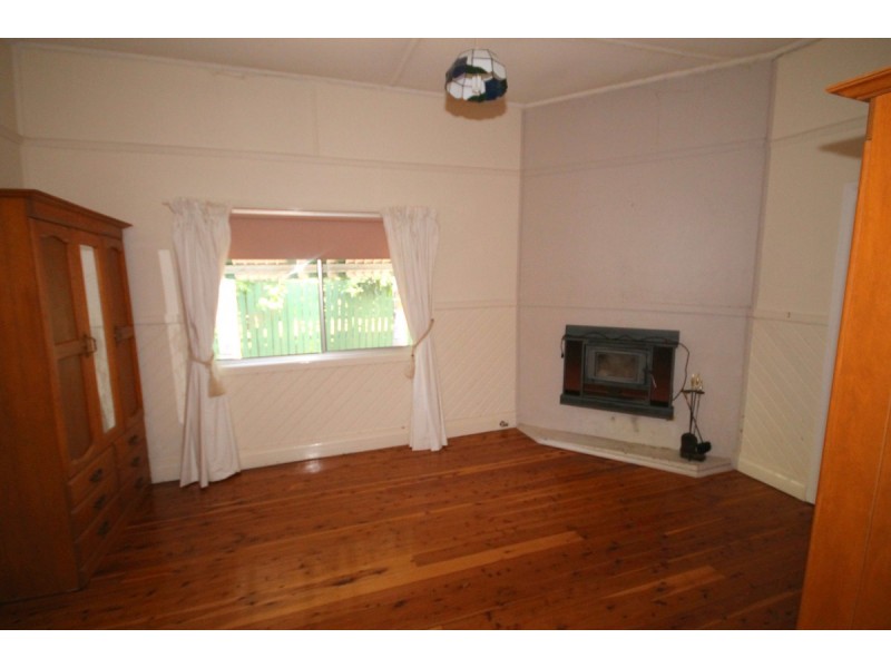 44 Brae Street, Inverell NSW 2360