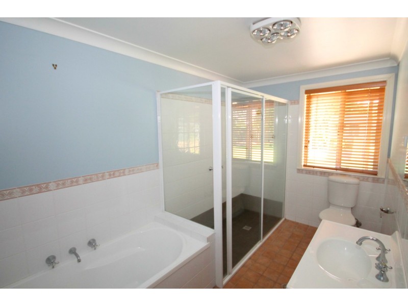 44 Brae Street, Inverell NSW 2360