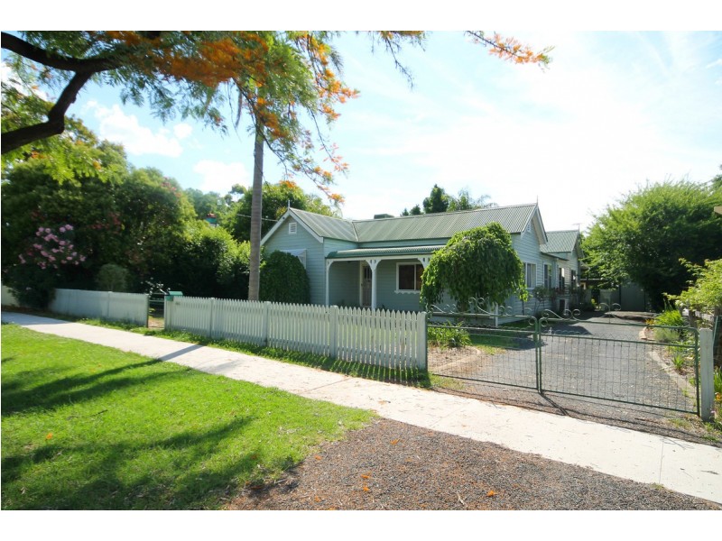 44 Brae Street, Inverell NSW 2360