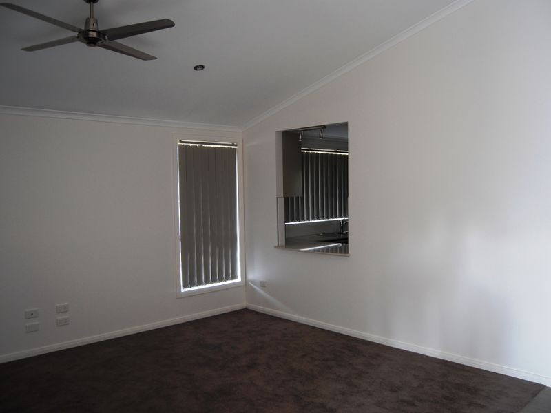 19 Kingfisher Drive, Inverell NSW 2360