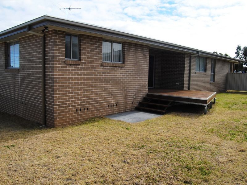 19 Kingfisher Drive, Inverell NSW 2360