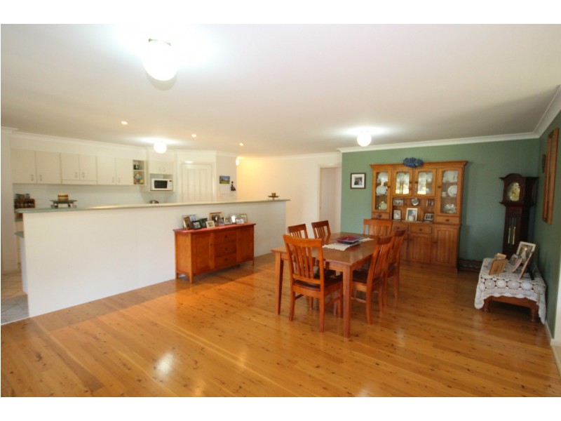 84 Wolbah Close, Inverell NSW 2360