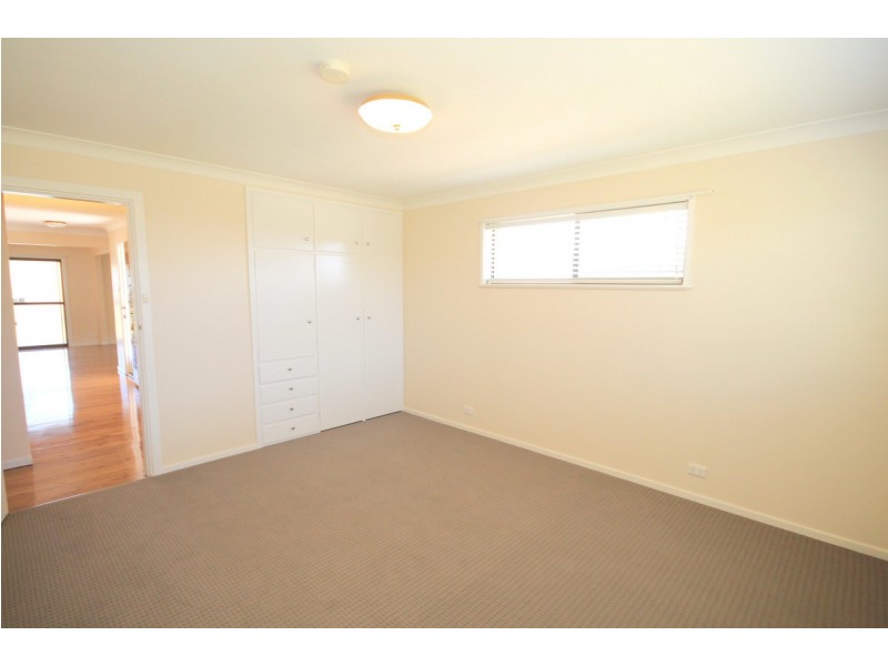 11 Sapphire Street, Inverell NSW 2360