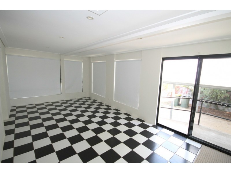 4 Warialda Road, Inverell NSW 2360