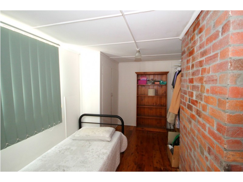 90 Lawrence Street, Inverell NSW 2360