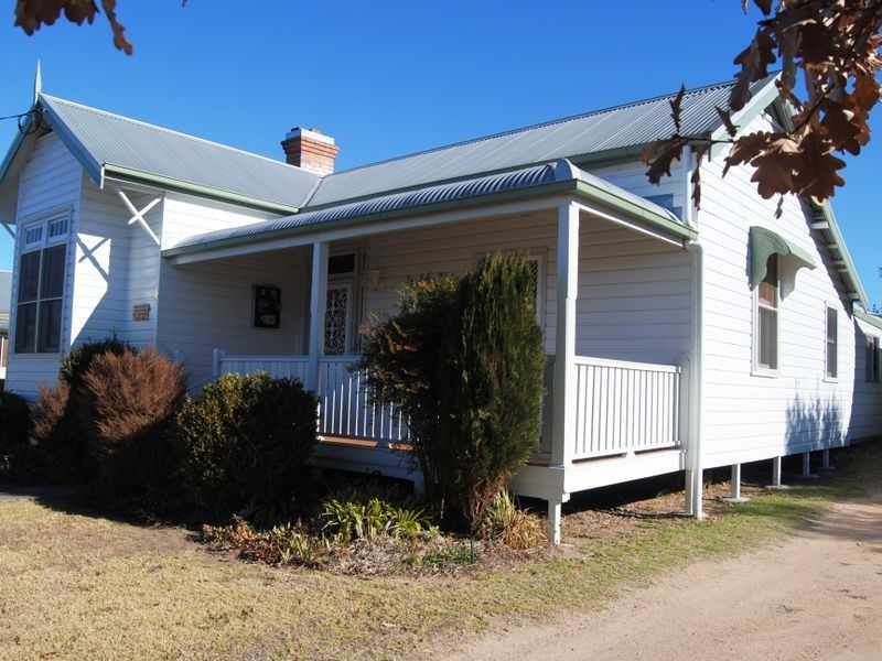 9 Auburn Vale RD, Inverell NSW 2360