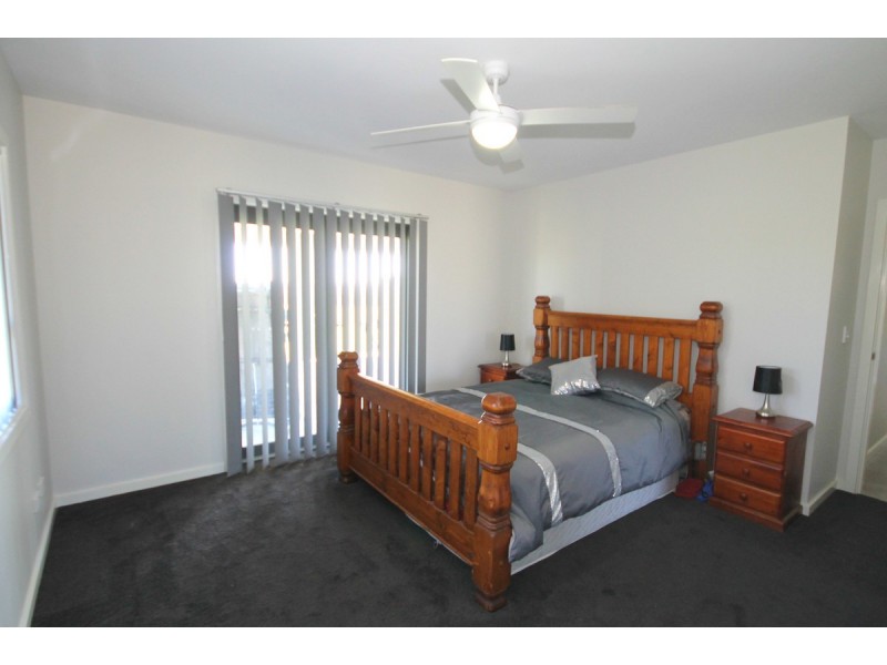 45 Clancys Drive, Inverell NSW 2360