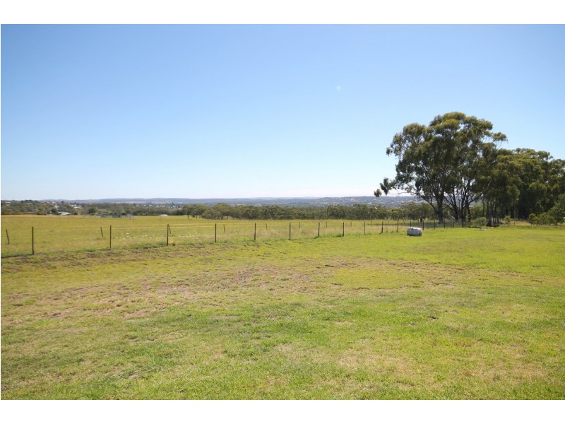 45 Clancys Drive, Inverell NSW 2360