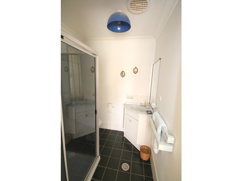 20 Miles Street, Inverell NSW 2360