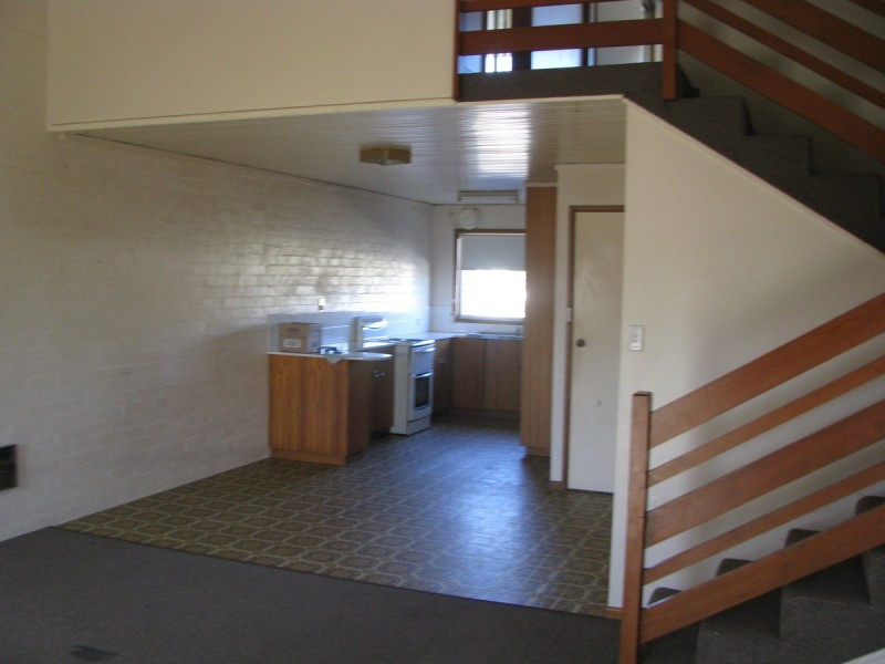 4/46 Greaves Street, Inverell NSW 2360