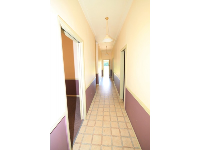 59 Chester Street, Inverell NSW 2360