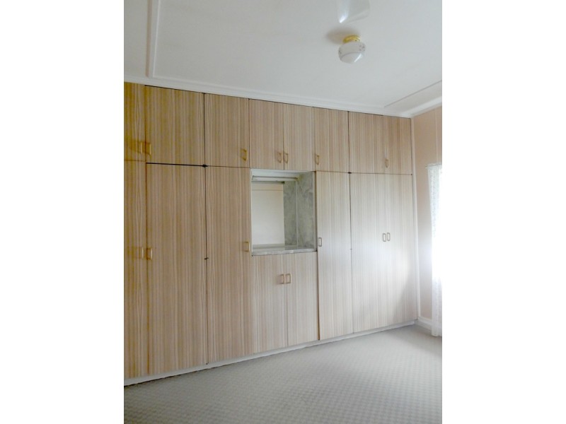 94 Chester Street, Inverell NSW 2360