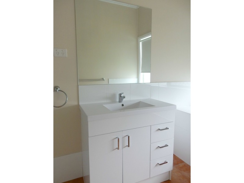 94 Chester Street, Inverell NSW 2360