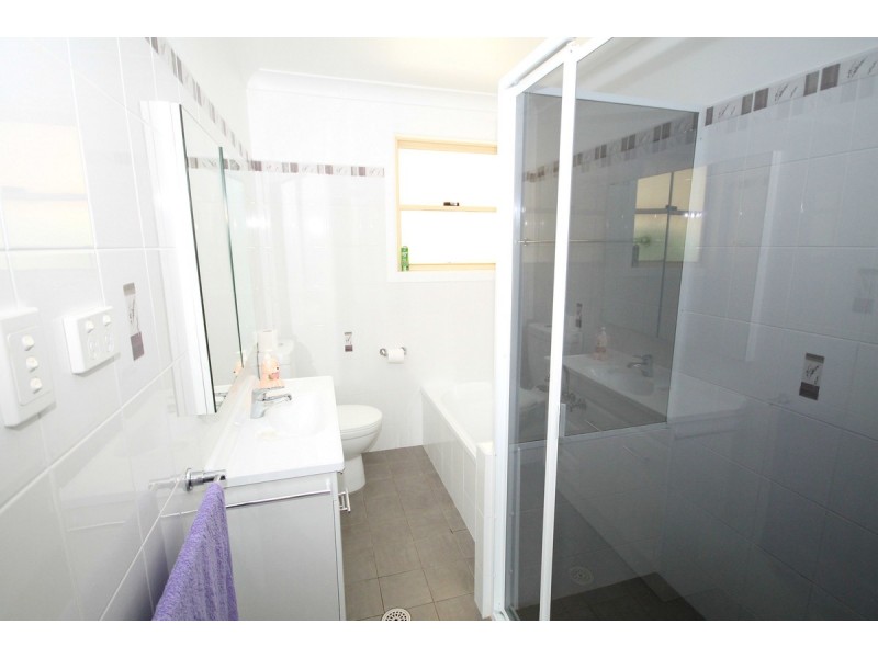 92 Warialda Road, Inverell NSW 2360