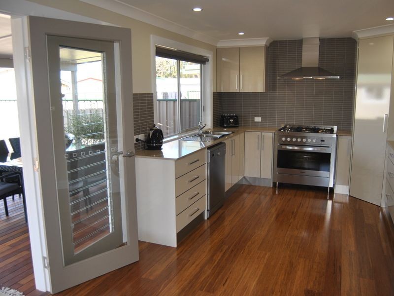 16 Chisholm Street, Inverell NSW 2360