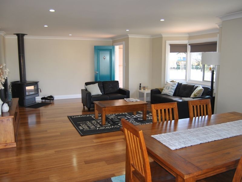 16 Chisholm Street, Inverell NSW 2360