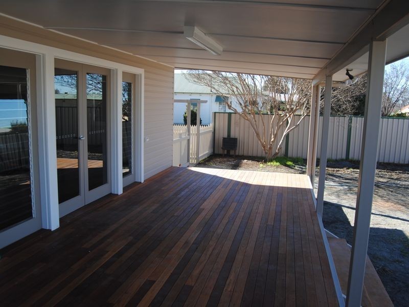 16 Chisholm Street, Inverell NSW 2360