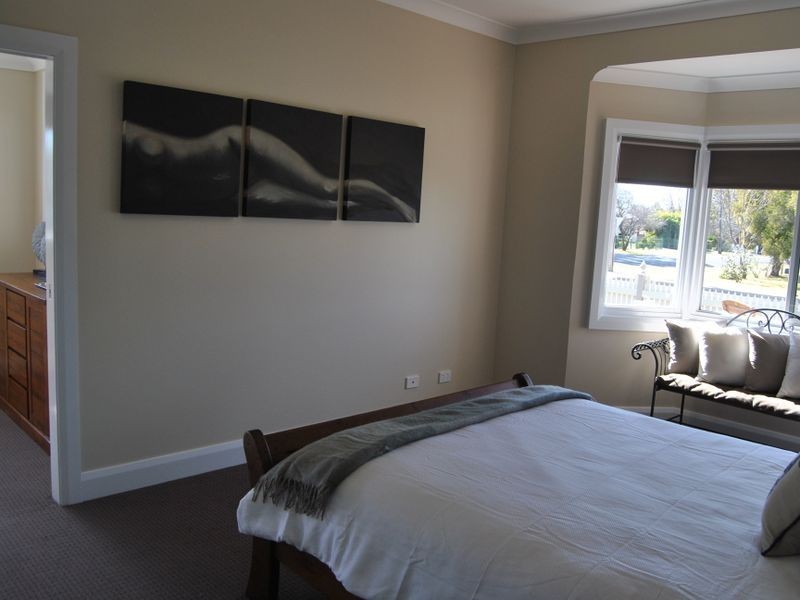 16 Chisholm Street, Inverell NSW 2360