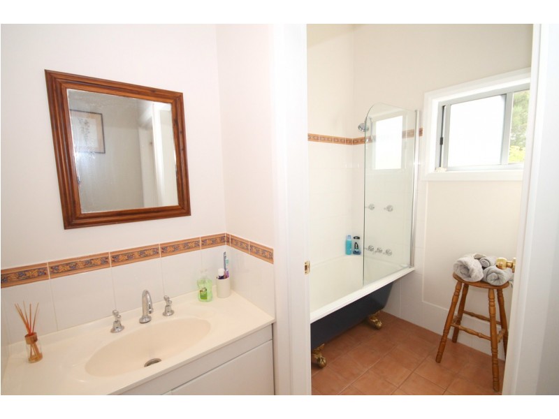 105 Brae Street, Inverell NSW 2360