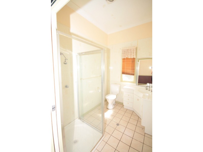 59 Chester Street, Inverell NSW 2360