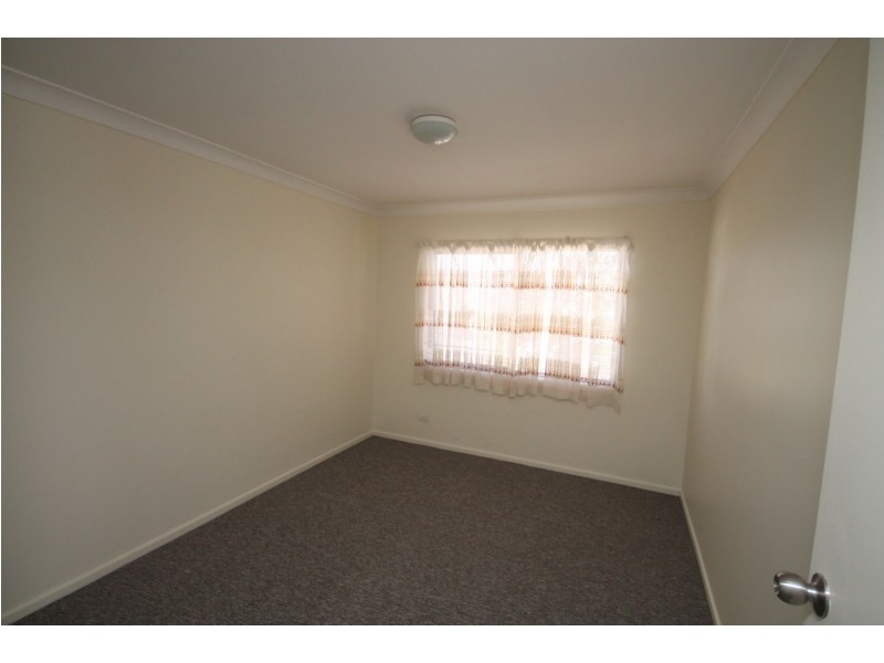 8 Jacaranda Crescent, Inverell NSW 2360