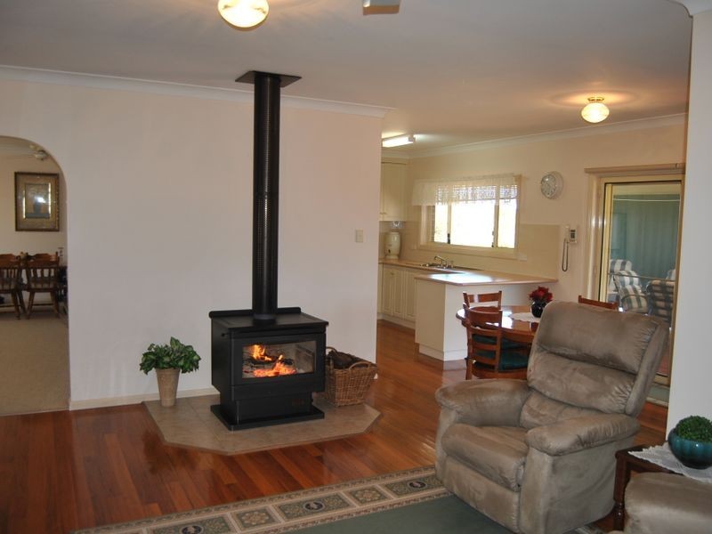 21 Alsace Road, Inverell NSW 2360