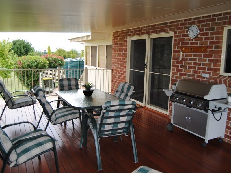 21 Alsace Road, Inverell NSW 2360