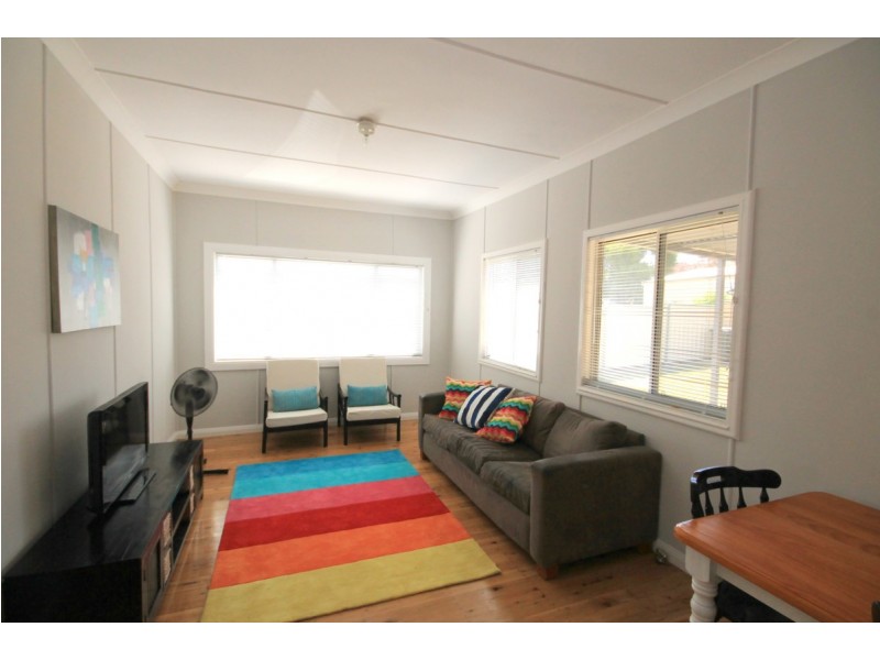 17 Lang Street, Inverell NSW 2360