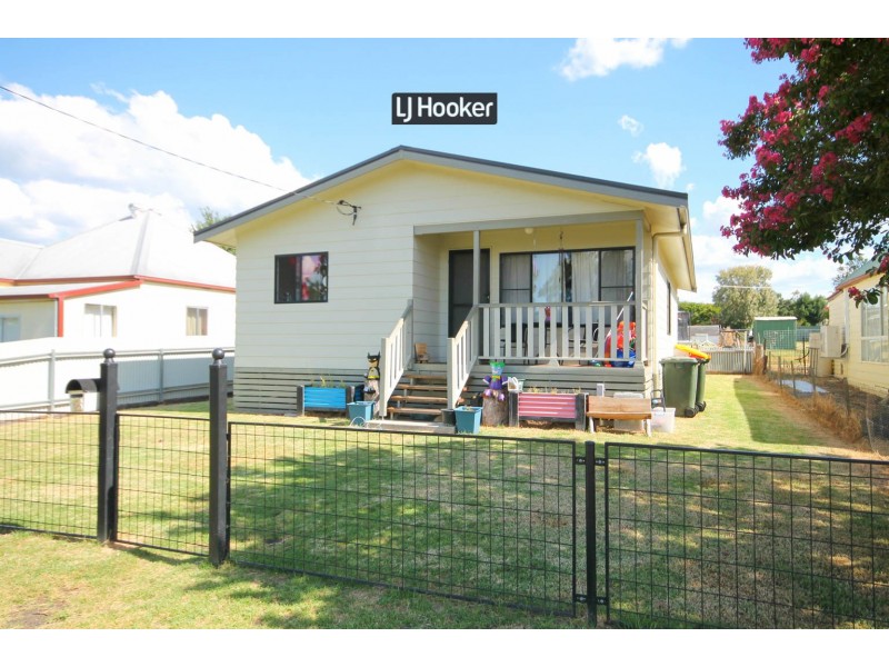 18 Ring Street, Inverell NSW 2360