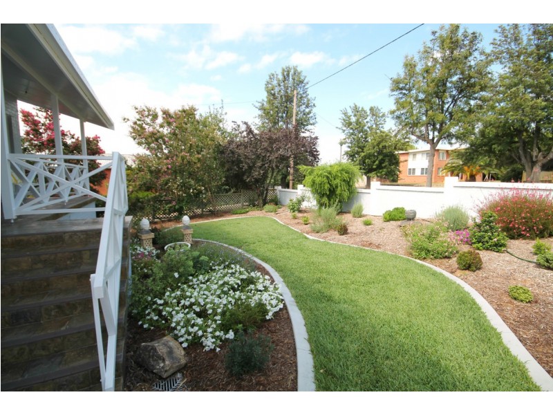 7A Brae Street, Inverell NSW 2360