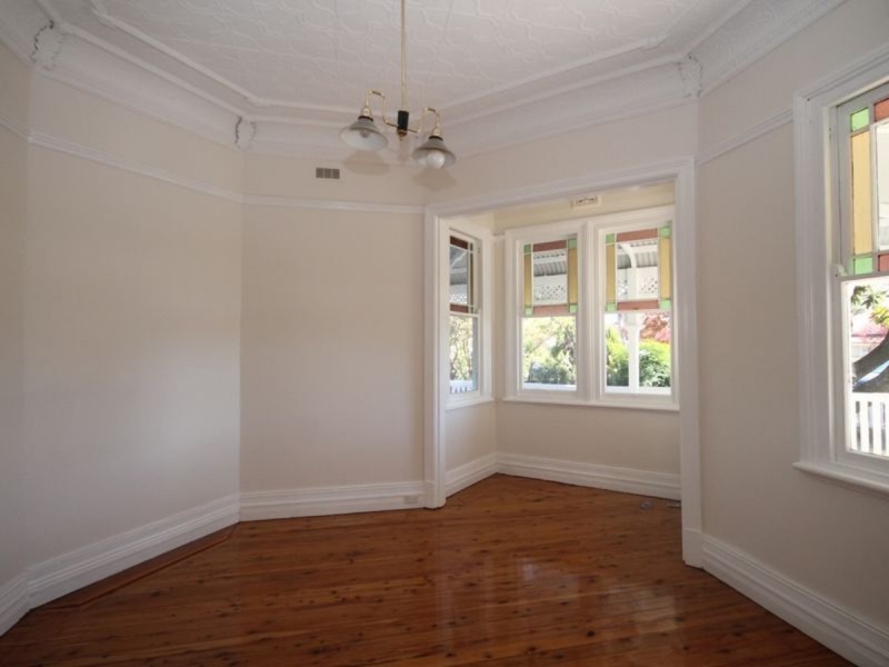 19 Chester Street, Inverell NSW 2360