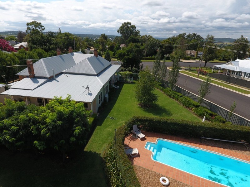 32 Brae Street, Inverell NSW 2360