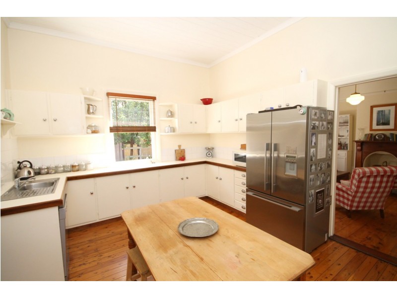 32 Brae Street, Inverell NSW 2360