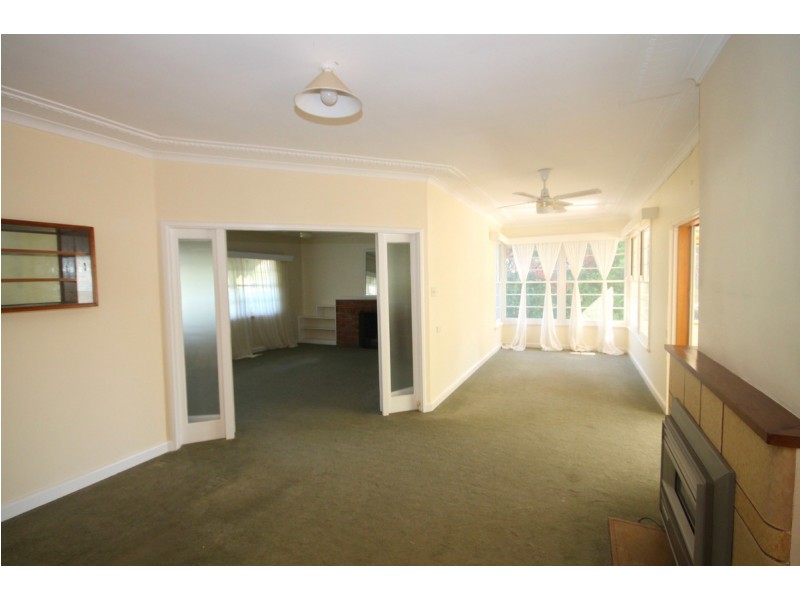 19 Brae Street, Inverell NSW 2360