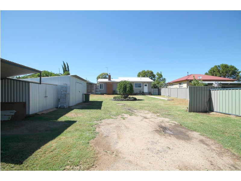10 East Street, Inverell NSW 2360