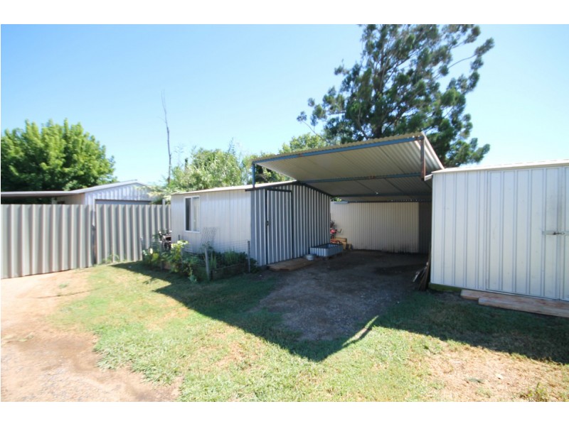 10 East Street, Inverell NSW 2360