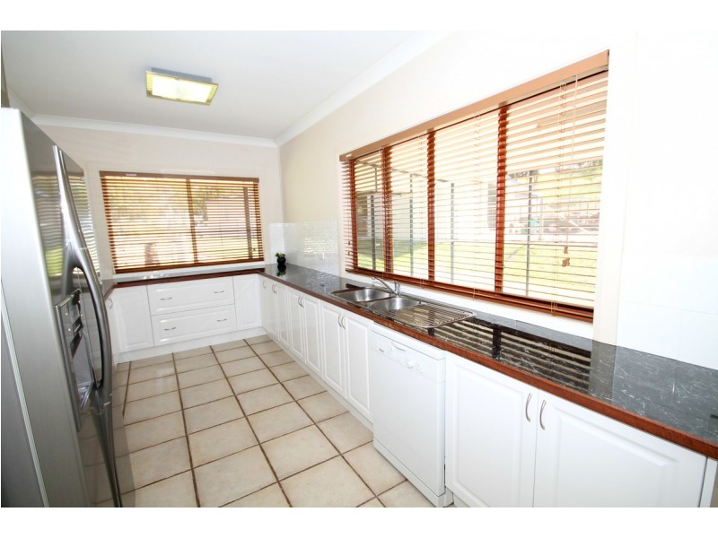 58 Wolbah Close, Inverell NSW 2360
