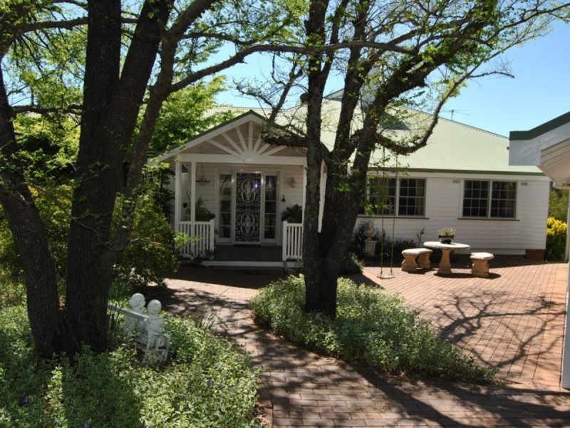 15 Brae Street, Inverell NSW 2360