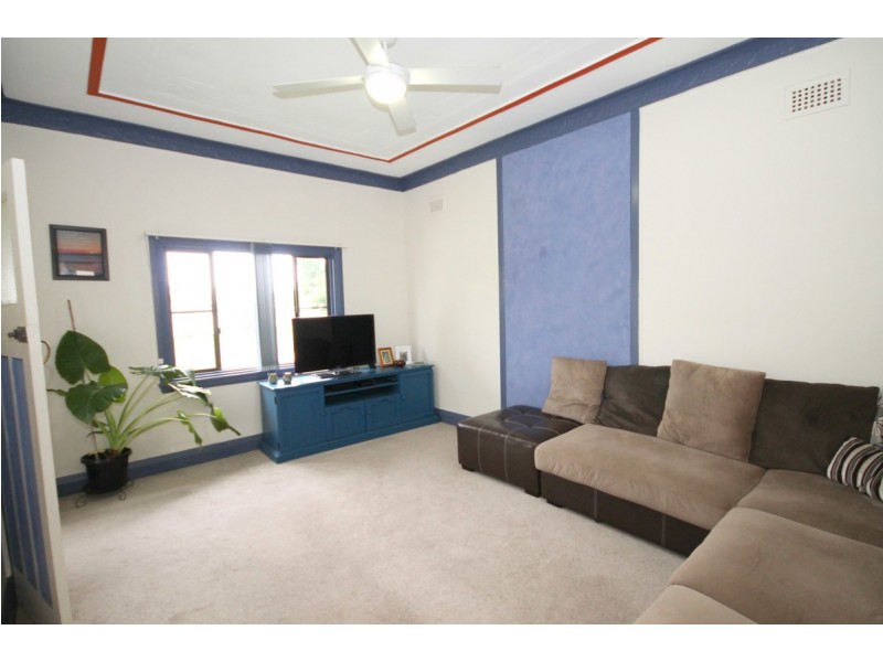 19 Bennett Street, Inverell NSW 2360