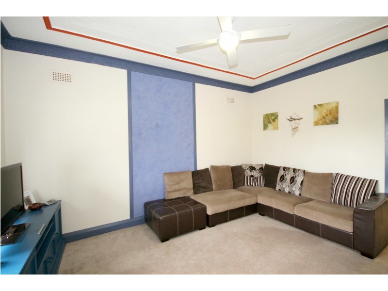 19 Bennett Street, Inverell NSW 2360