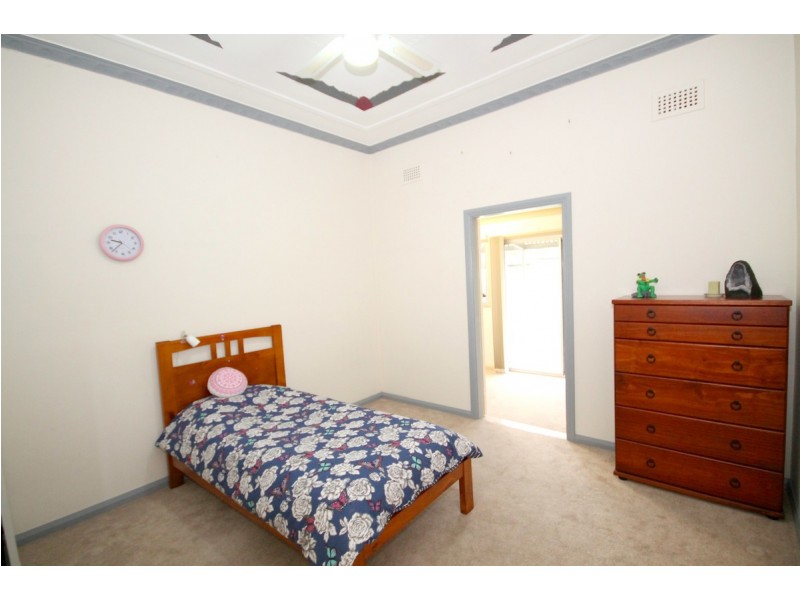 19 Bennett Street, Inverell NSW 2360