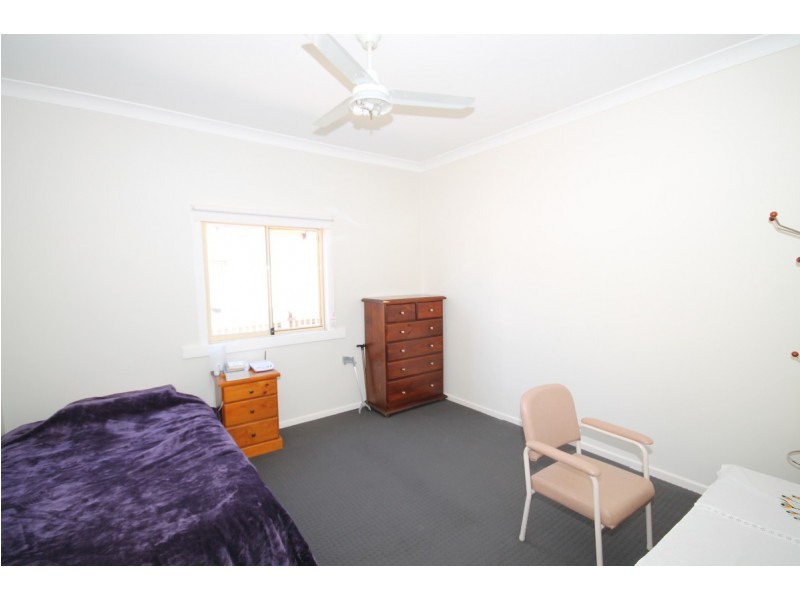 49 Greaves Street, Inverell NSW 2360