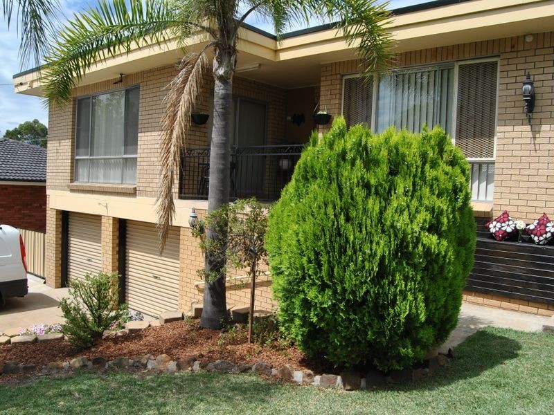 38 Harland Street, Inverell NSW 2360