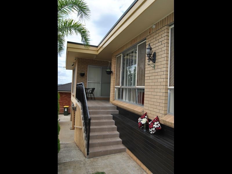 38 Harland Street, Inverell NSW 2360