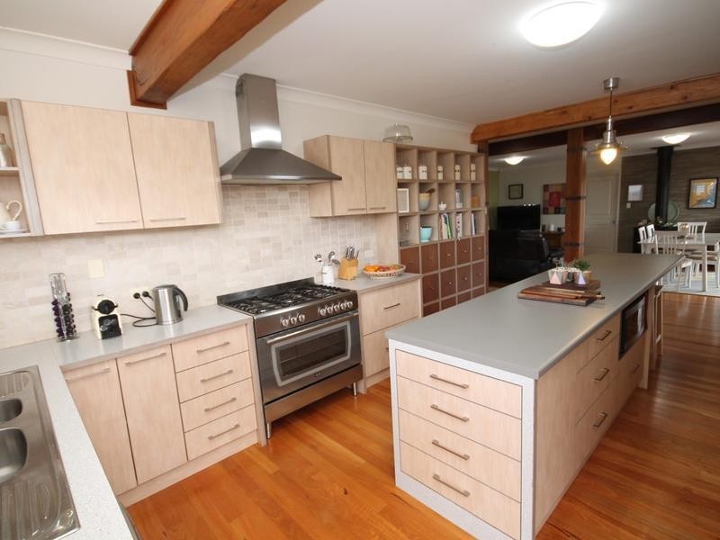13 Sunnyside Place, Inverell NSW 2360