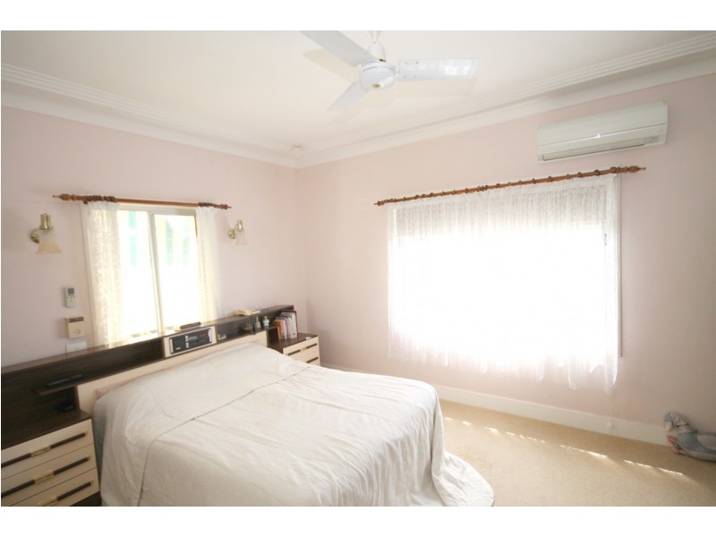 2 Lewin Street, Inverell NSW 2360