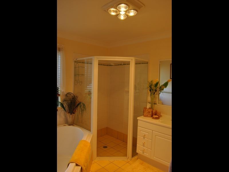 18 Coolibah Drive, Inverell NSW 2360