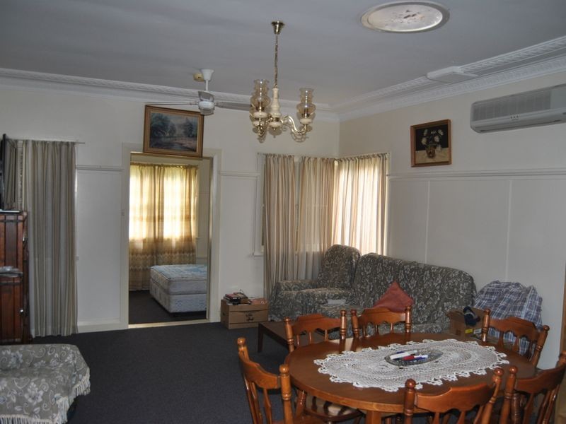 75 Granville Street, Inverell NSW 2360